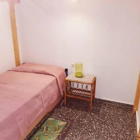 A Beautiful House 300 Metres Away From The Beach Semesterbostad *